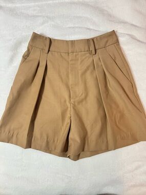 Shein MOTF High-Waist Pleated Khaki Shorts - XS